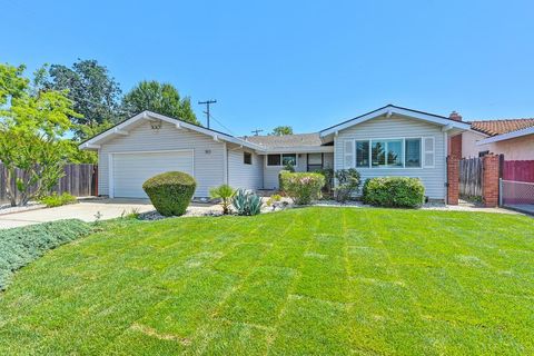2905 Notre Dame Drive Sacramento CA 95826