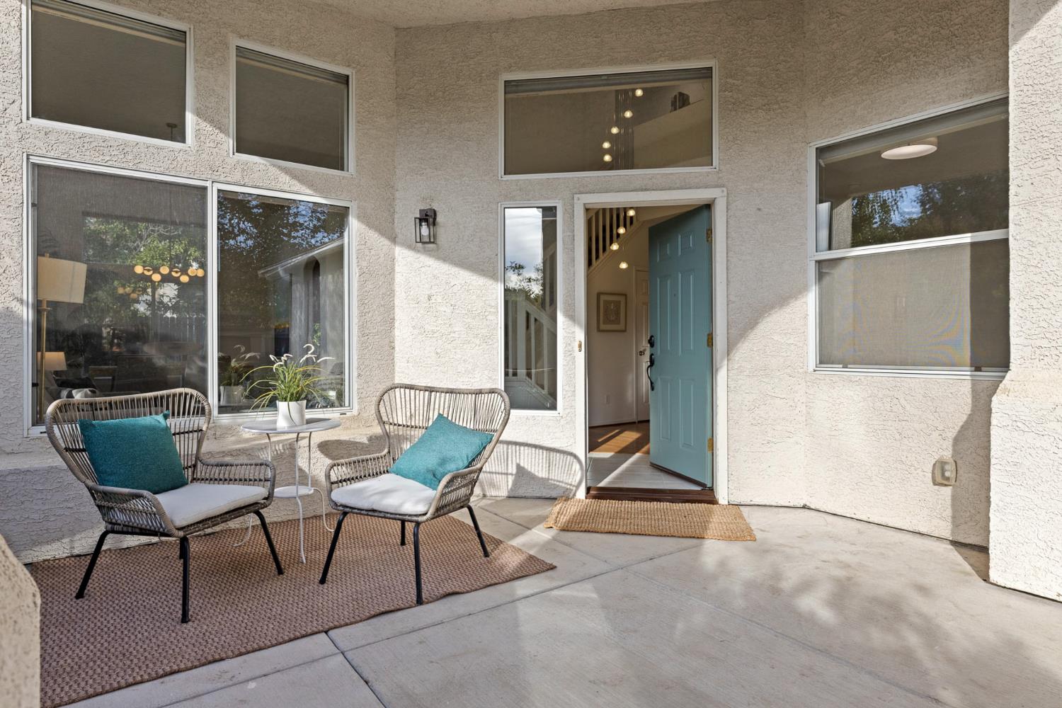 2805 Prado Lane