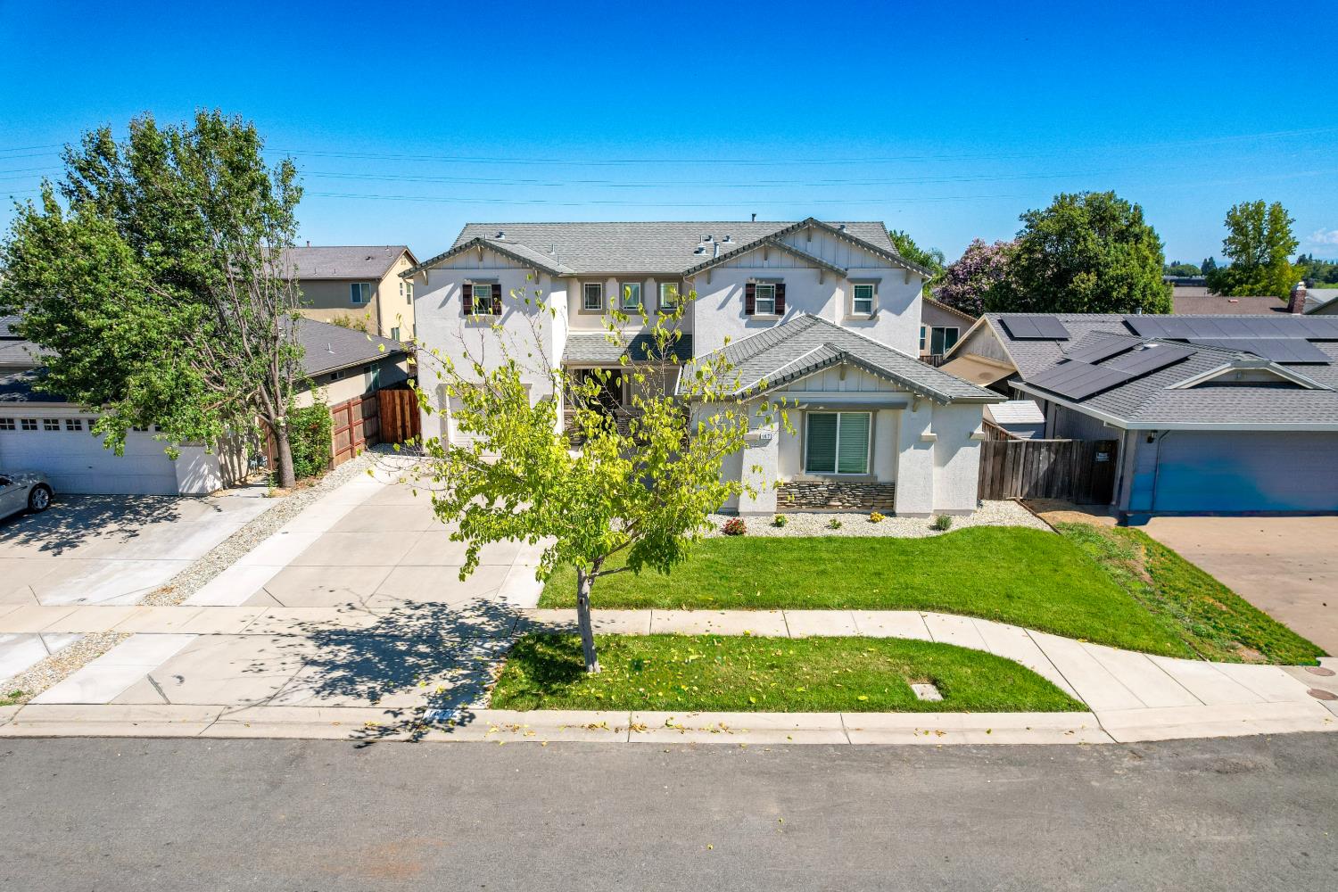 1677 Brookglen Drive