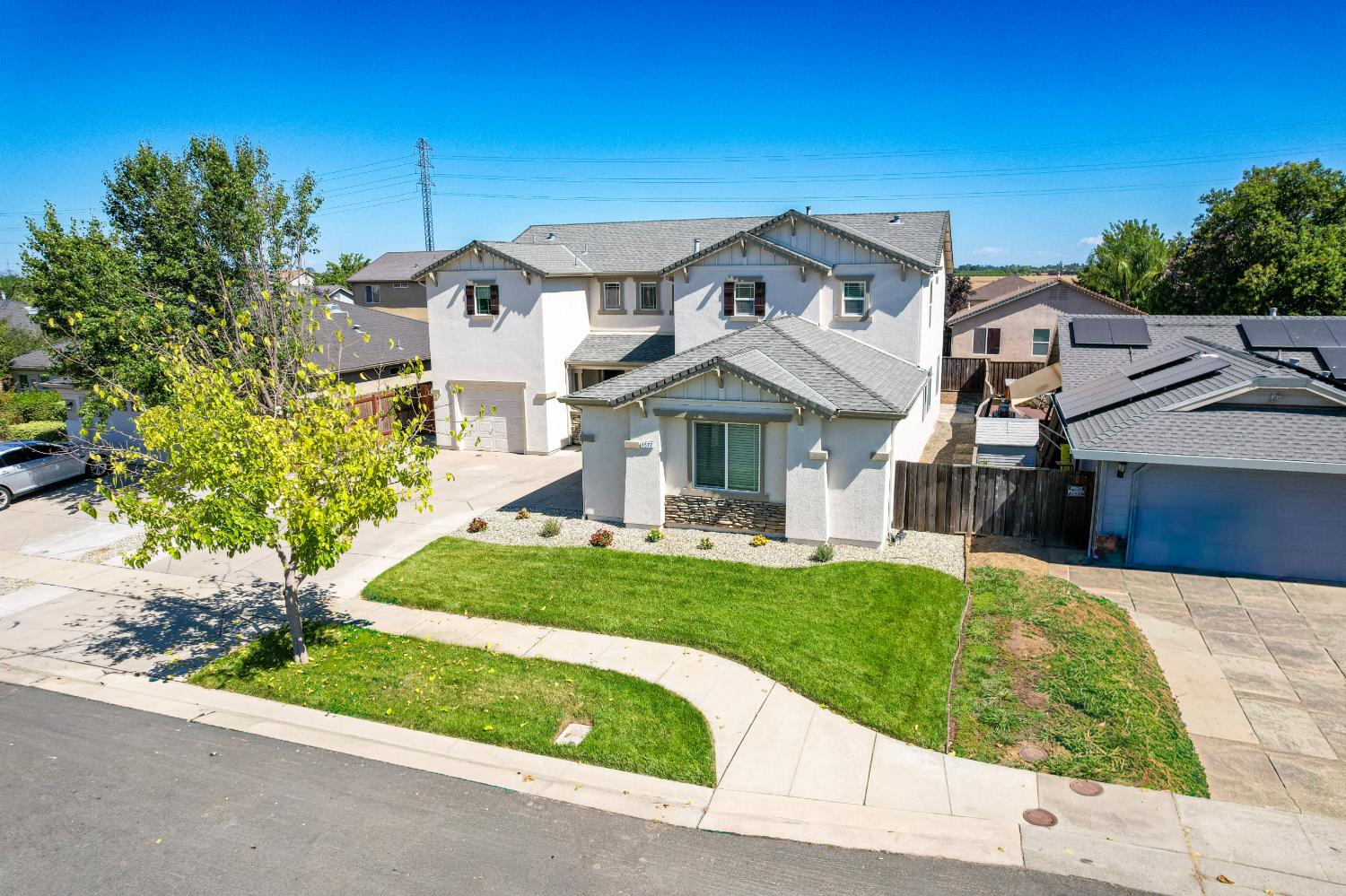 1677 Brookglen Drive