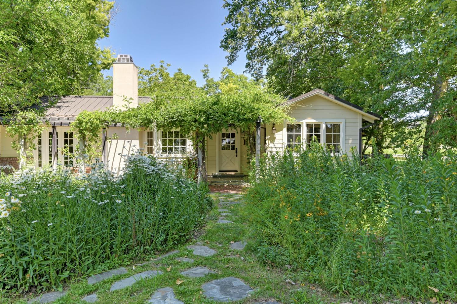 6535 State Highway 16