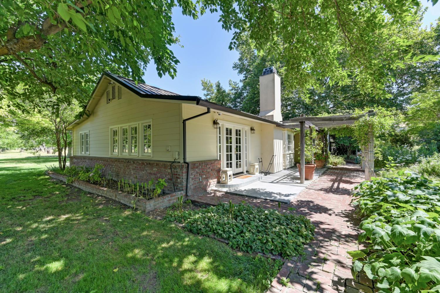 6535 State Highway 16