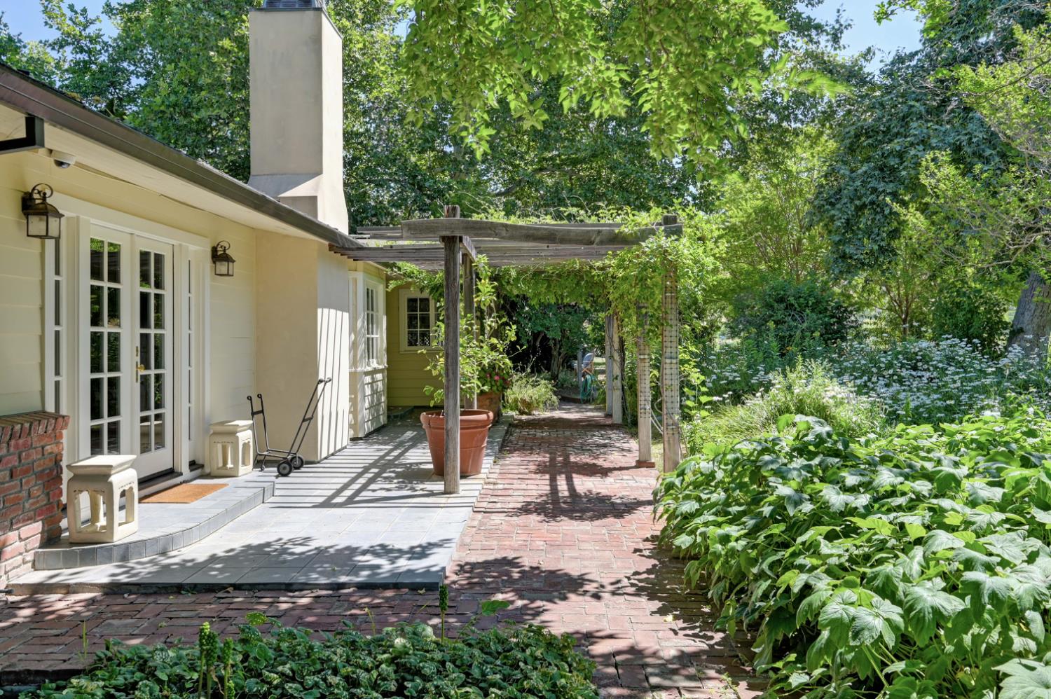 6535 State Highway 16