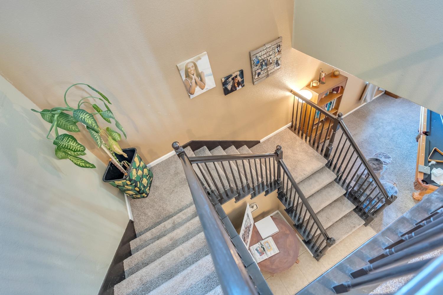 Patterson, California 95363, United States, 5 Bedrooms Bedrooms, ,3 BathroomsBathrooms,Residential,Active,36913