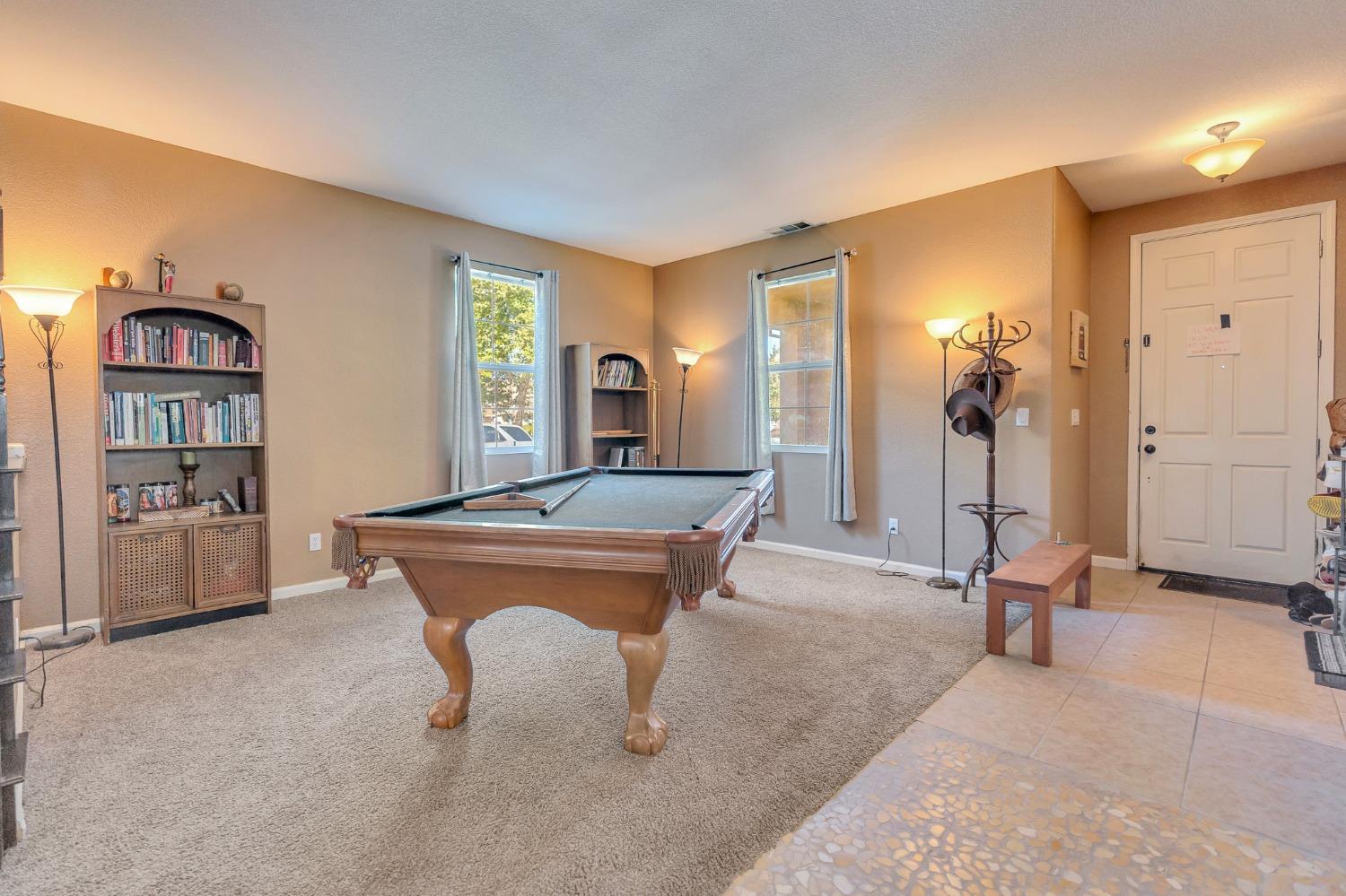 Patterson, California 95363, United States, 5 Bedrooms Bedrooms, ,3 BathroomsBathrooms,Residential,Active,36913