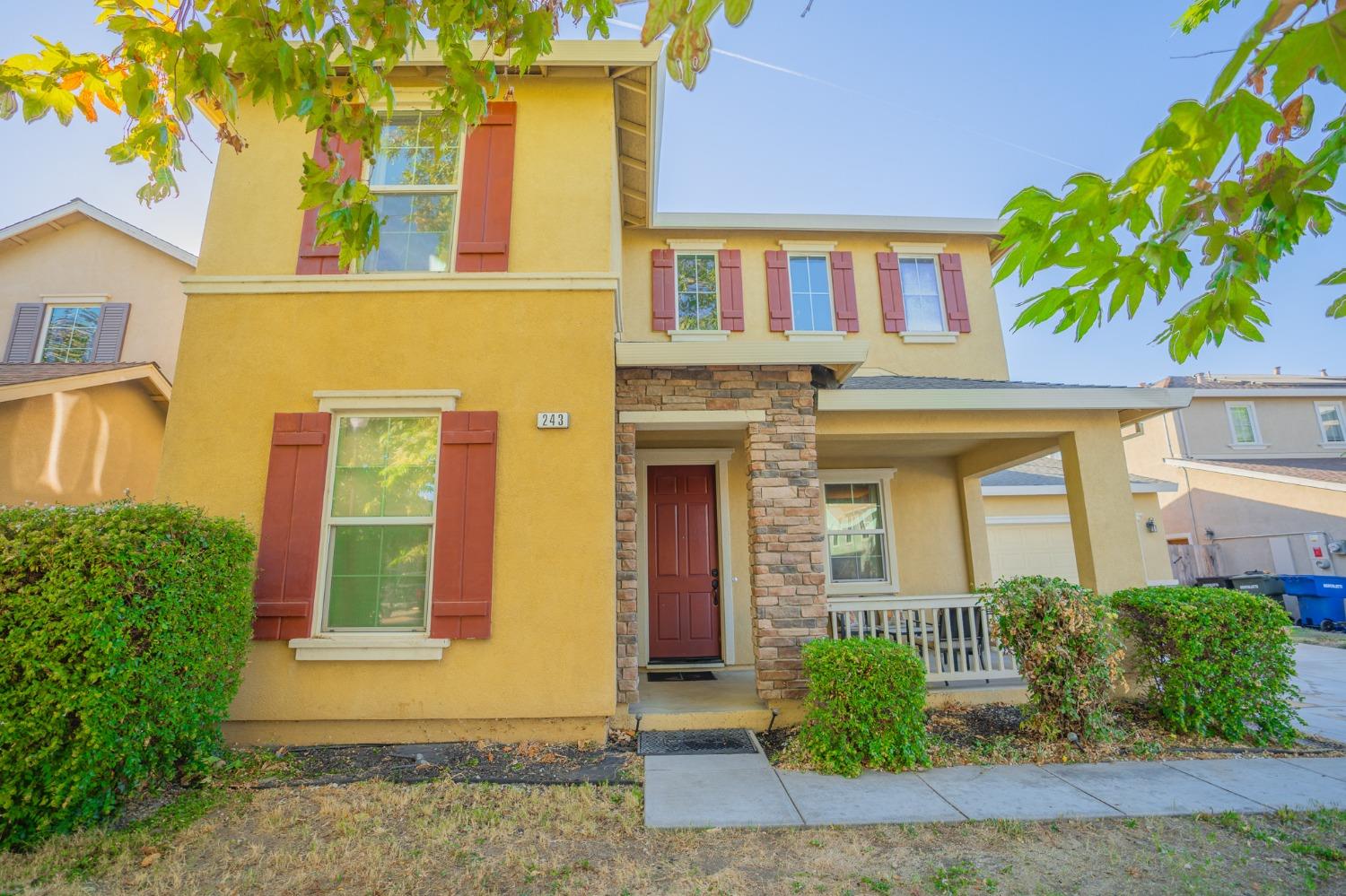 Patterson, California 95363, United States, 5 Bedrooms Bedrooms, ,3 BathroomsBathrooms,Residential,Active,36913