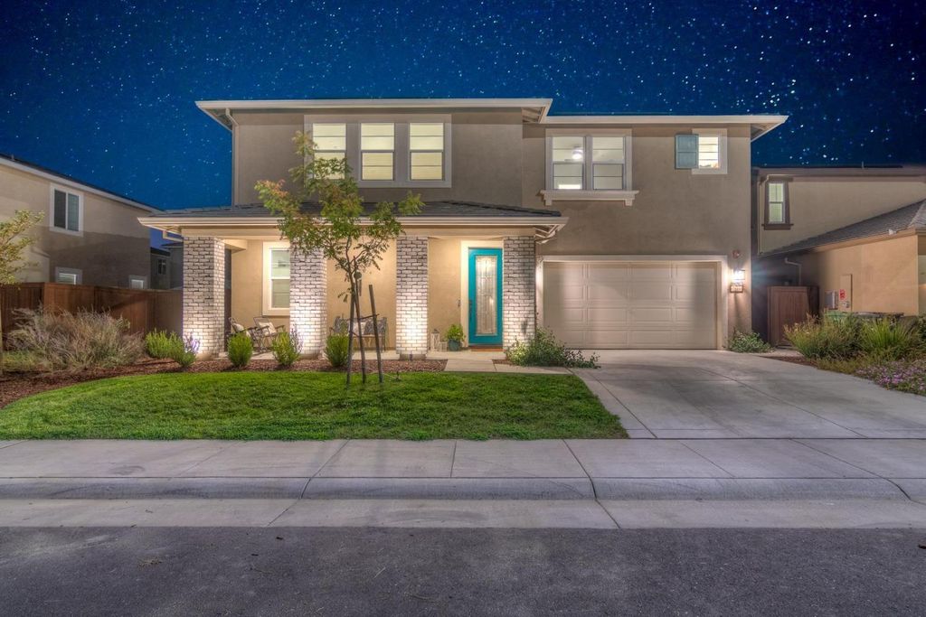 Photo of 2116 Abbeyhill Road, Lincoln, CA 95648 (MLS # 225122192)