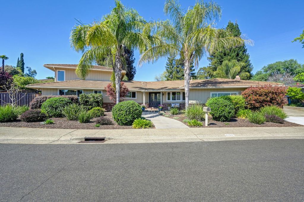 Photo of 4198 Riva Ridge Drive, Fair Oaks, CA 95628 (MLS # 226034170)