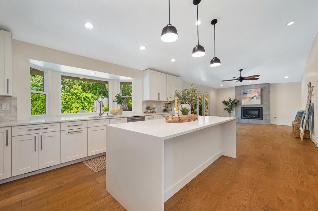 Photo of 4198 Riva Ridge Drive, Fair Oaks, CA 95628 (MLS # 226034170)