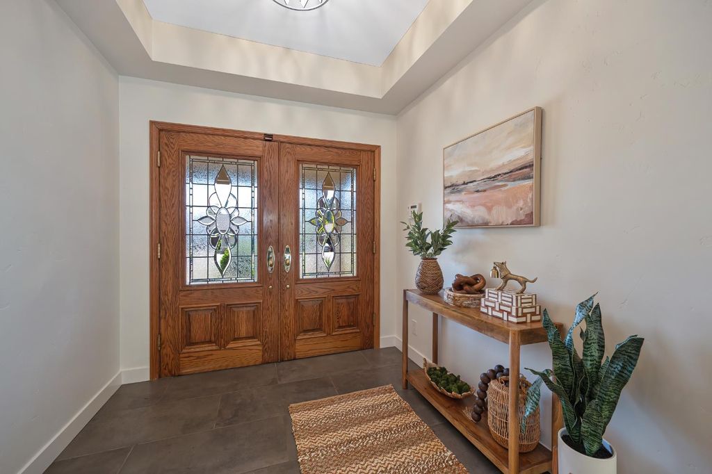 Photo of 4198 Riva Ridge Drive, Fair Oaks, CA 95628 (MLS # 226034170)