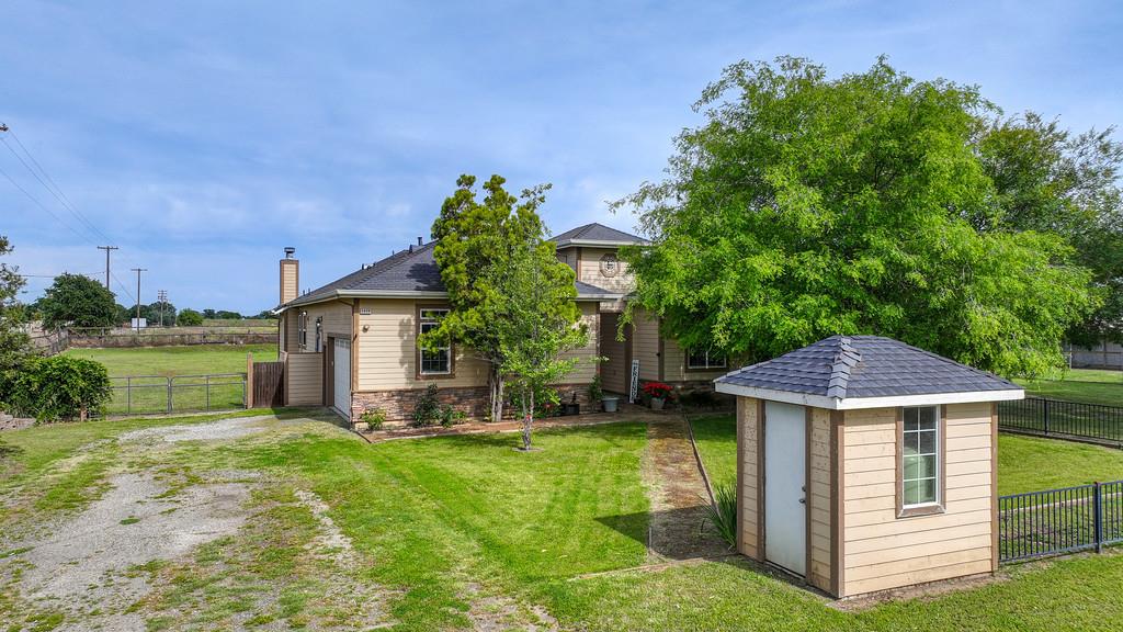 5608 Sorento Road