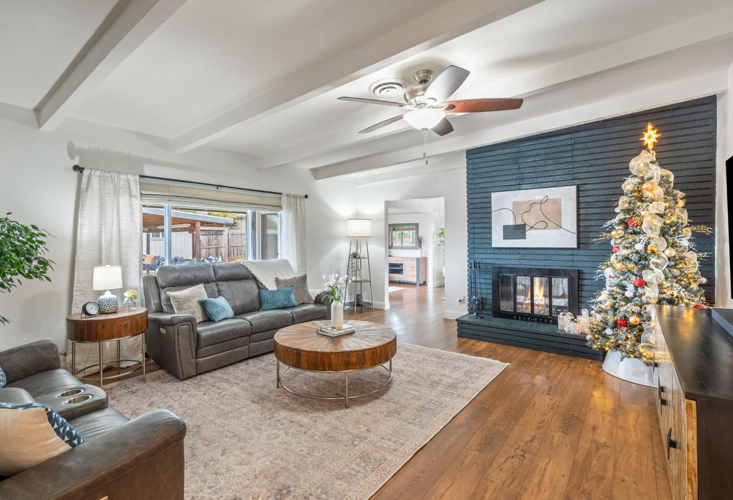 2008 Santa Lucia Way