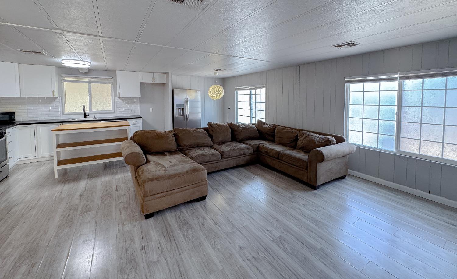 5833 Stonyford 122
