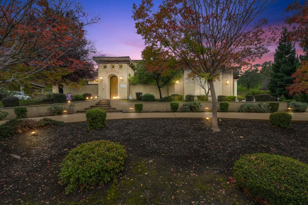 Photo of 2089 Prado Vista Vis, Lincoln, CA 95648 (MLS # 225130284)