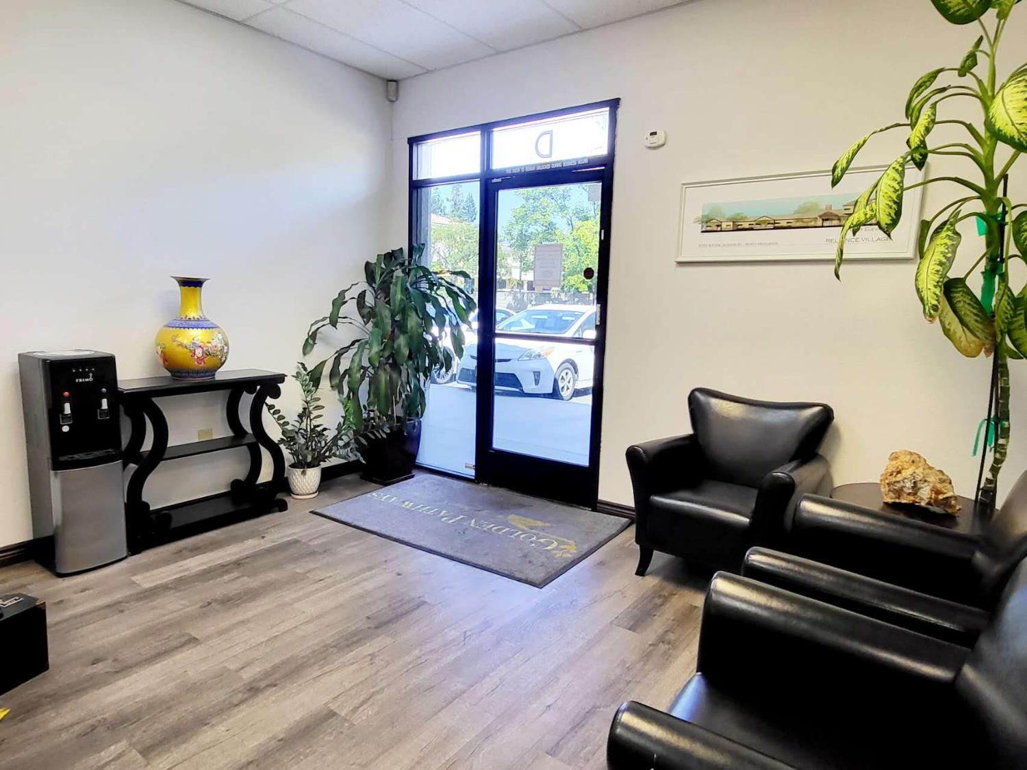 4827 Laguna Park Drive 4