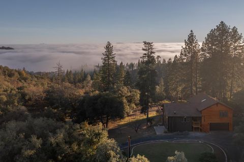 18250 Toyon Rd Pine Grove CA 95665