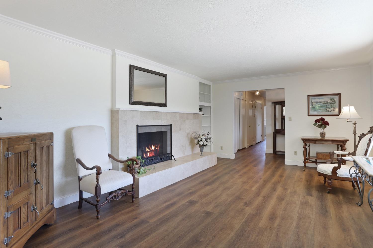 1616 Poplar Street