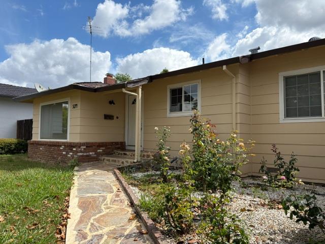 5274 Heritage Drive
