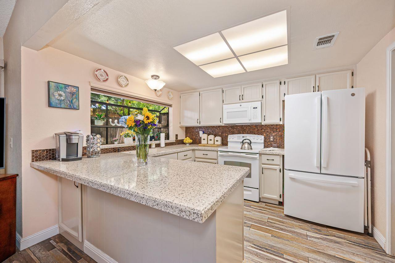 8025 Doral Court