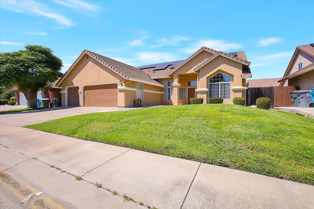 1839 Nelda Court