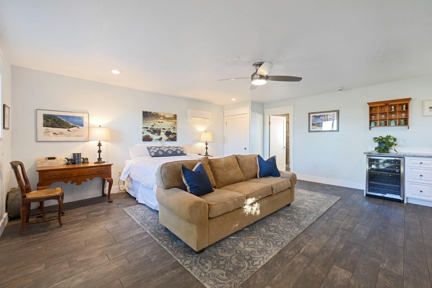 Lodi, California 95240, United States, 3 Bedrooms Bedrooms, ,3 BathroomsBathrooms,Residential,Active,33472