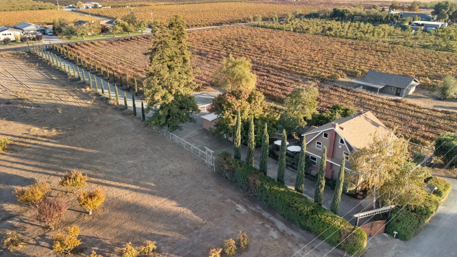 Lodi, California 95240, United States, 3 Bedrooms Bedrooms, ,3 BathroomsBathrooms,Residential,Active,33472