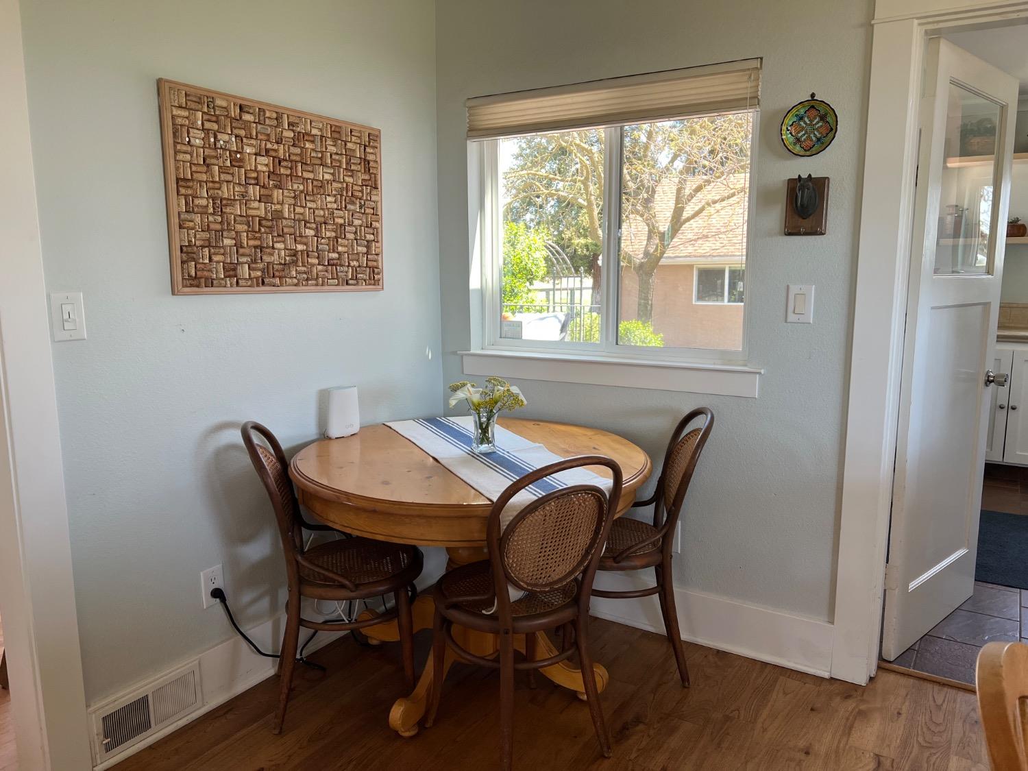 Lodi, California 95240, United States, 3 Bedrooms Bedrooms, ,3 BathroomsBathrooms,Residential,Active,33472