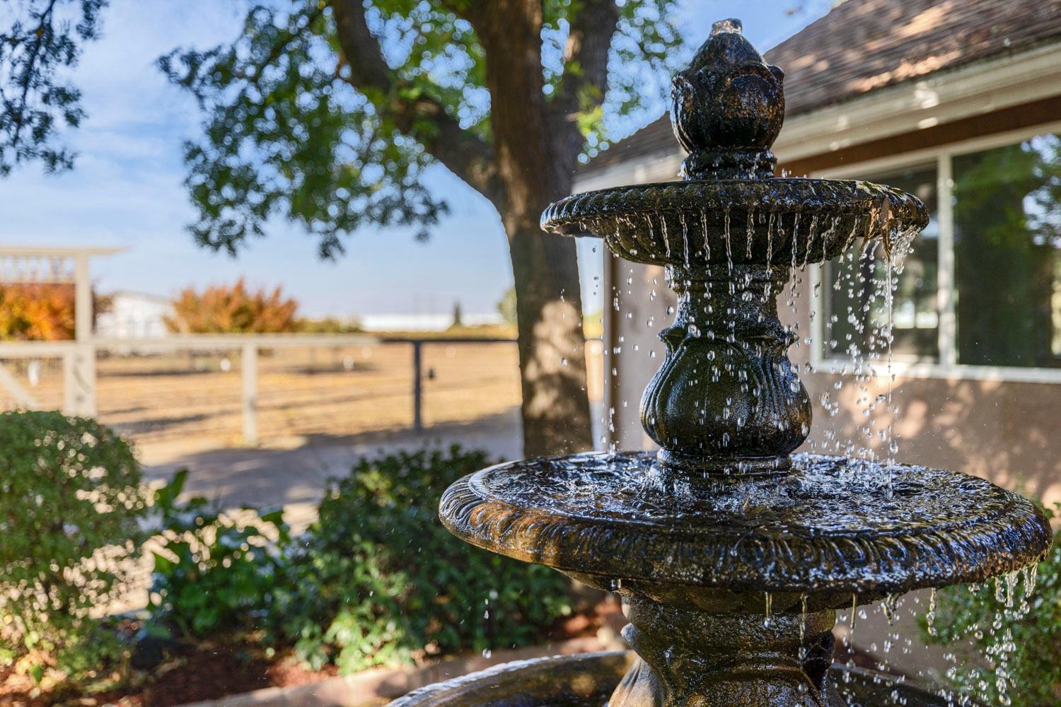 Lodi, California 95240, United States, 3 Bedrooms Bedrooms, ,3 BathroomsBathrooms,Residential,Active,33472