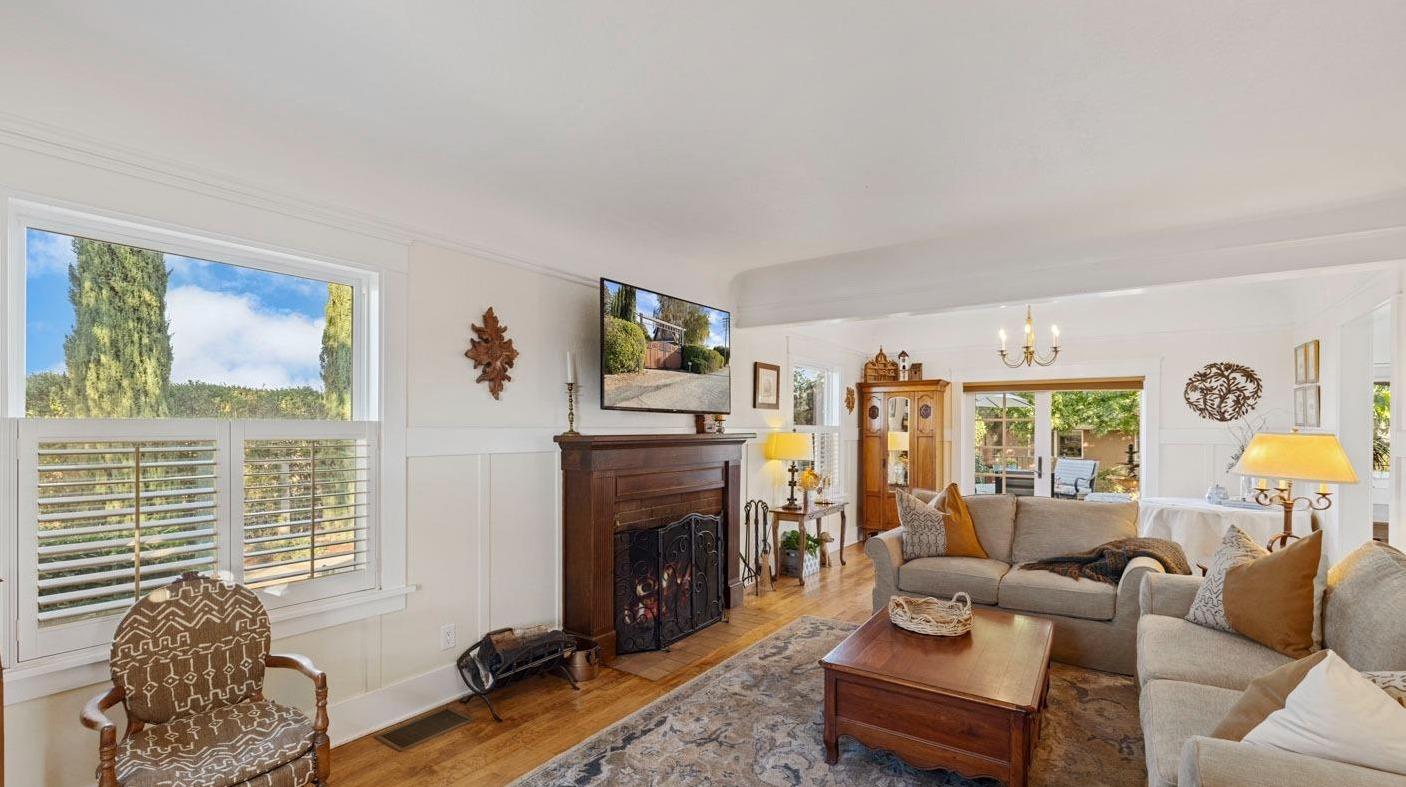 Lodi, California 95240, United States, 3 Bedrooms Bedrooms, ,3 BathroomsBathrooms,Residential,Active,33472