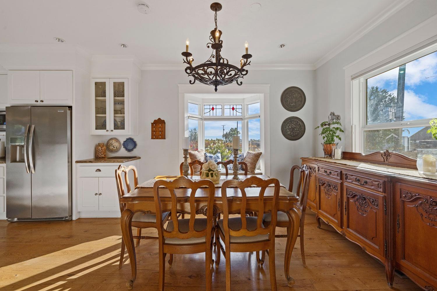 Lodi, California 95240, United States, 3 Bedrooms Bedrooms, ,3 BathroomsBathrooms,Residential,Active,33472