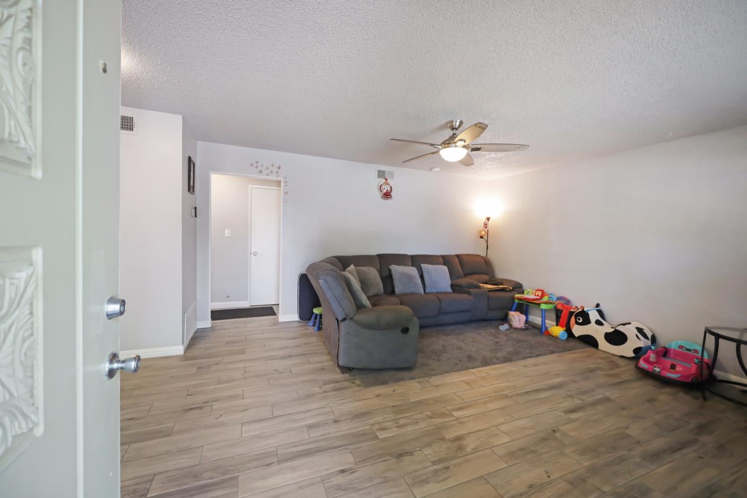 237 Breuner Drive 1