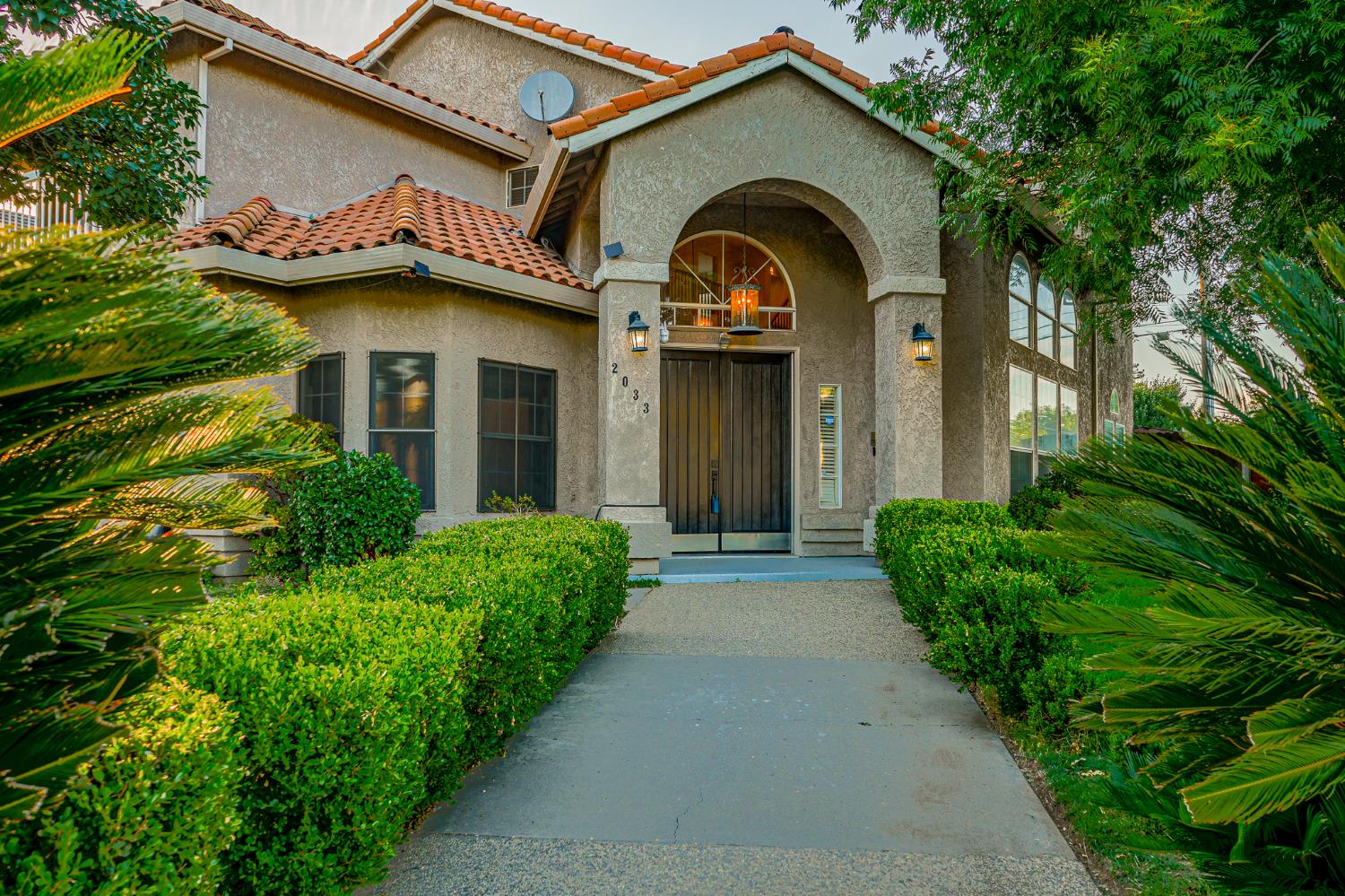 2033 Northcrest Court