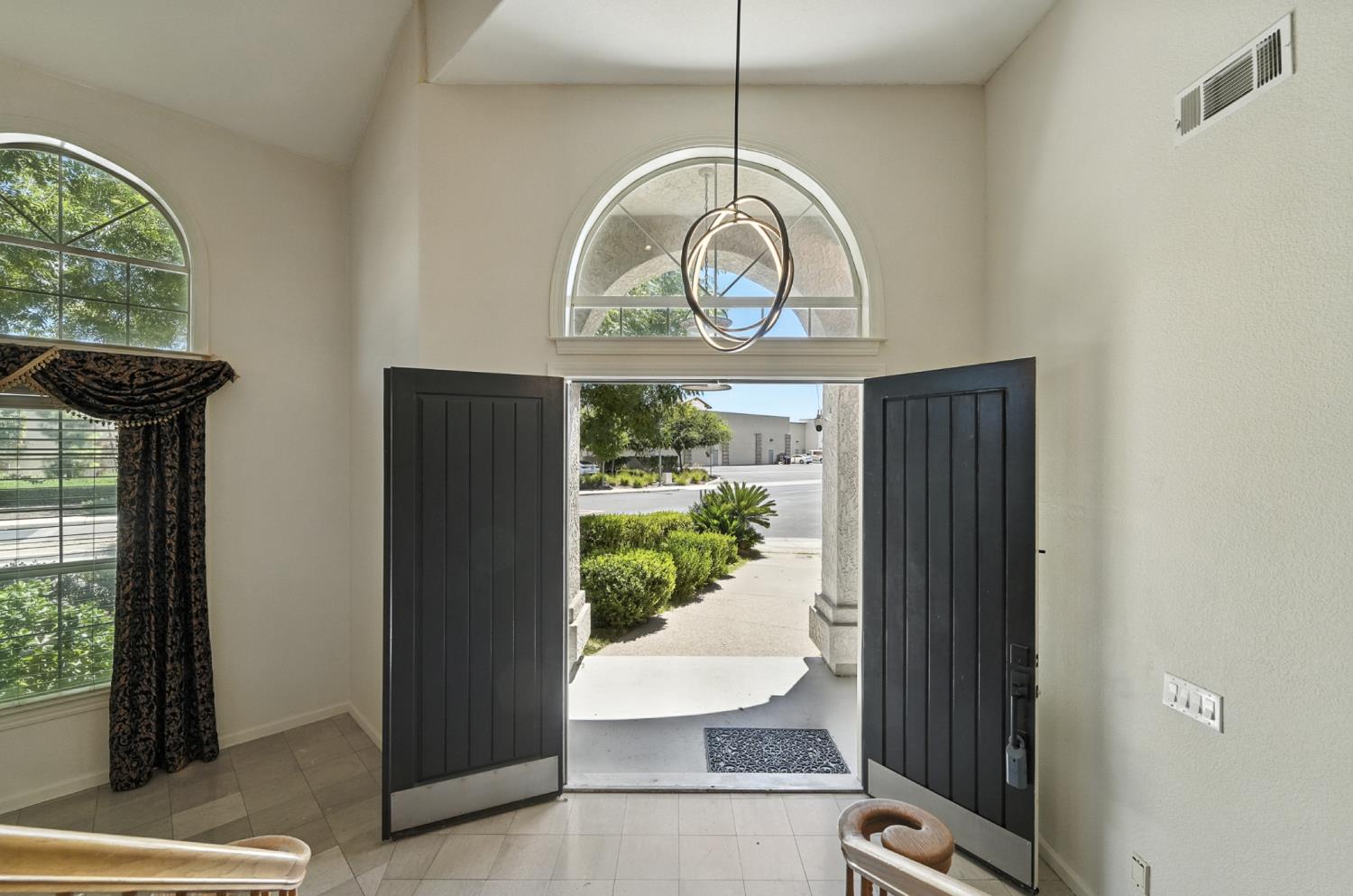 2033 Northcrest Court