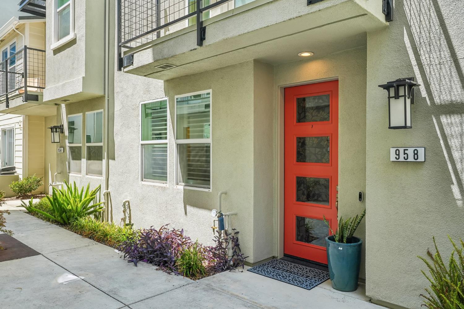 958 Marvel Stripe Terrace