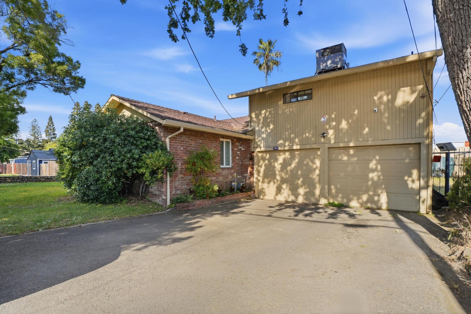 4028 Leos Lane