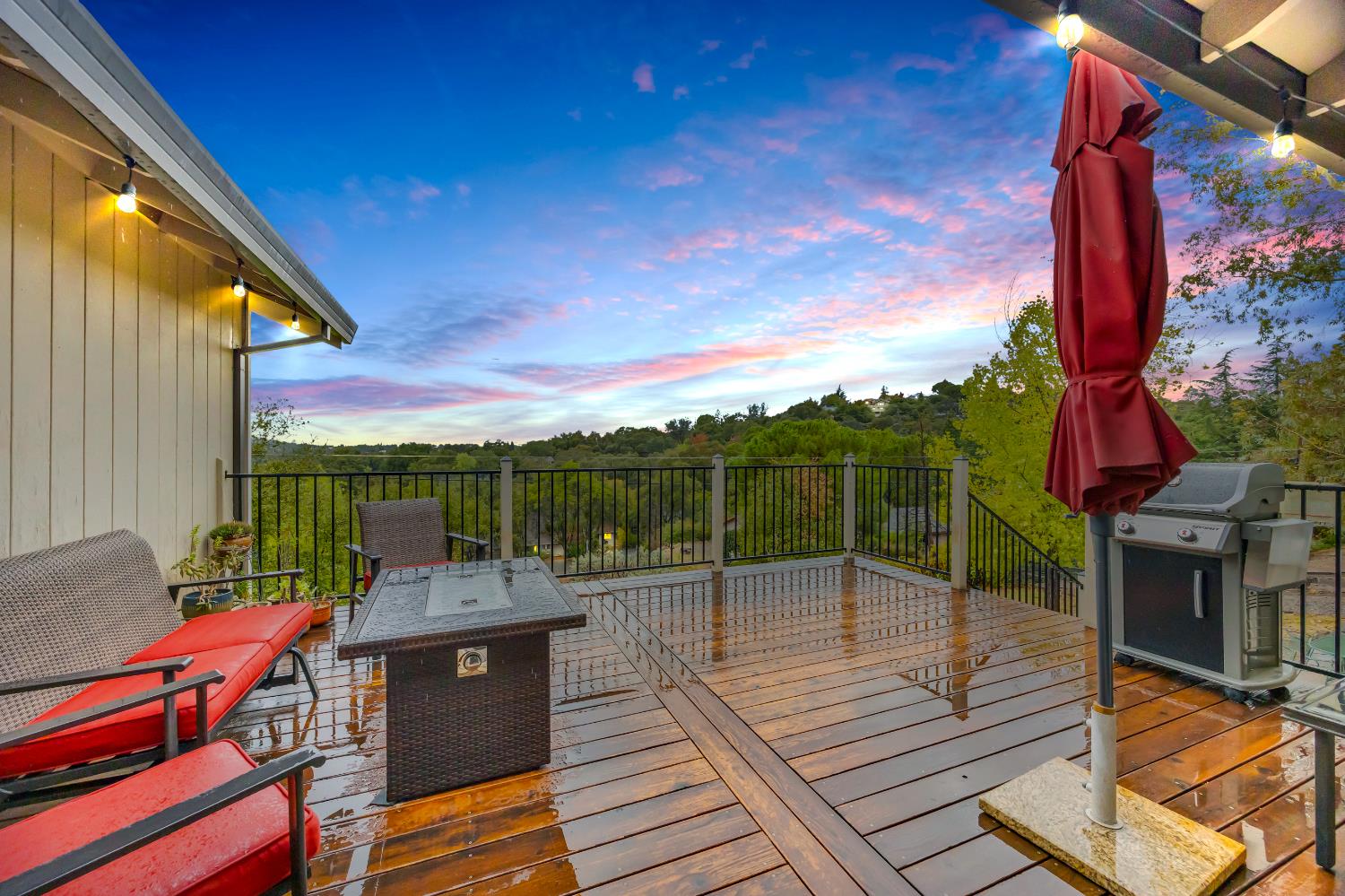 2896 Knollwood Drive