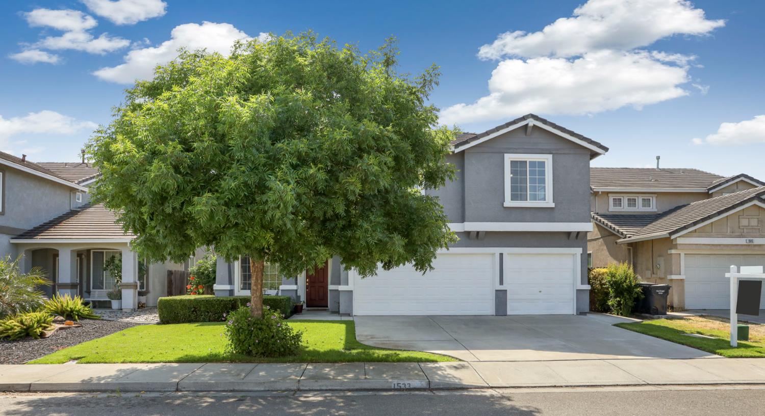 1533 Vinewood Way