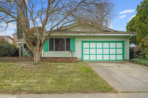 8356 Marina Greens Way, Sacramento, CA 95826 - MLS#: 225031440