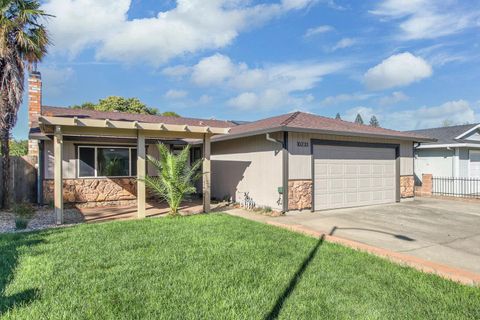 10233 Countryside Way Sacramento CA 95827