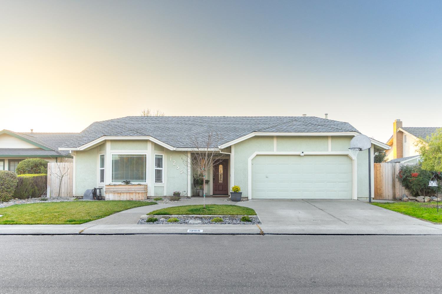 1255 Sweetbrier Place