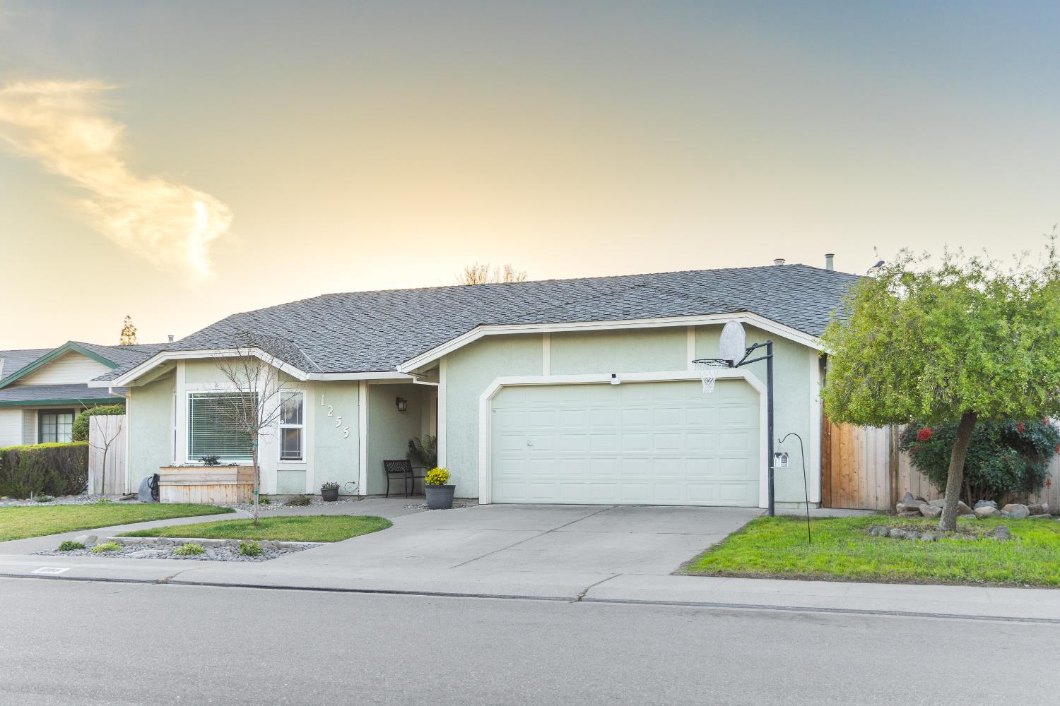 1255 Sweetbrier Place