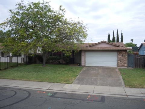 8366 Langtree Way Sacramento CA 95823