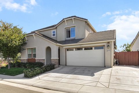 8176 Seahorse Way Elk Grove CA 95757