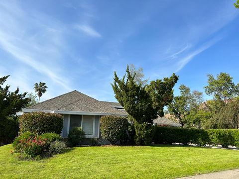 8320 Niessen Way Fair Oaks CA 95628