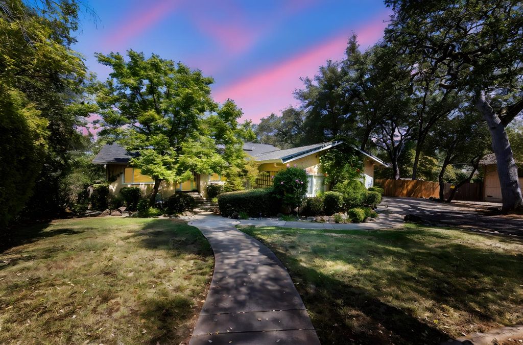 Photo of 3073 Cedarhurst Court, Cameron Park, CA 95682 (MLS # 225116378)