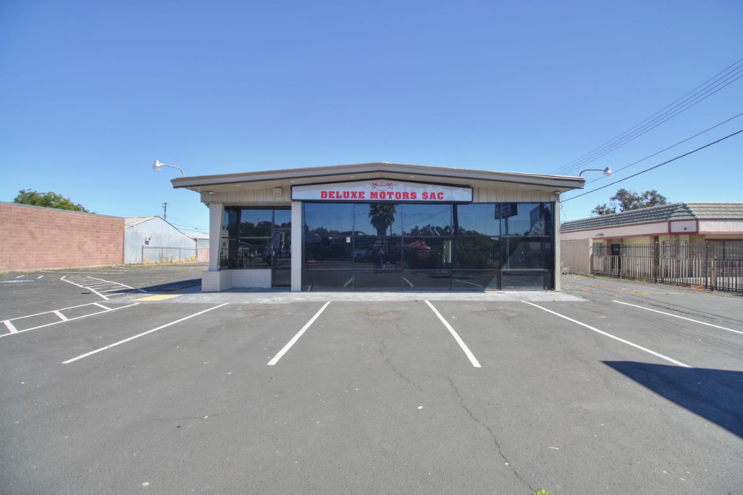 4554 Auburn Boulevard