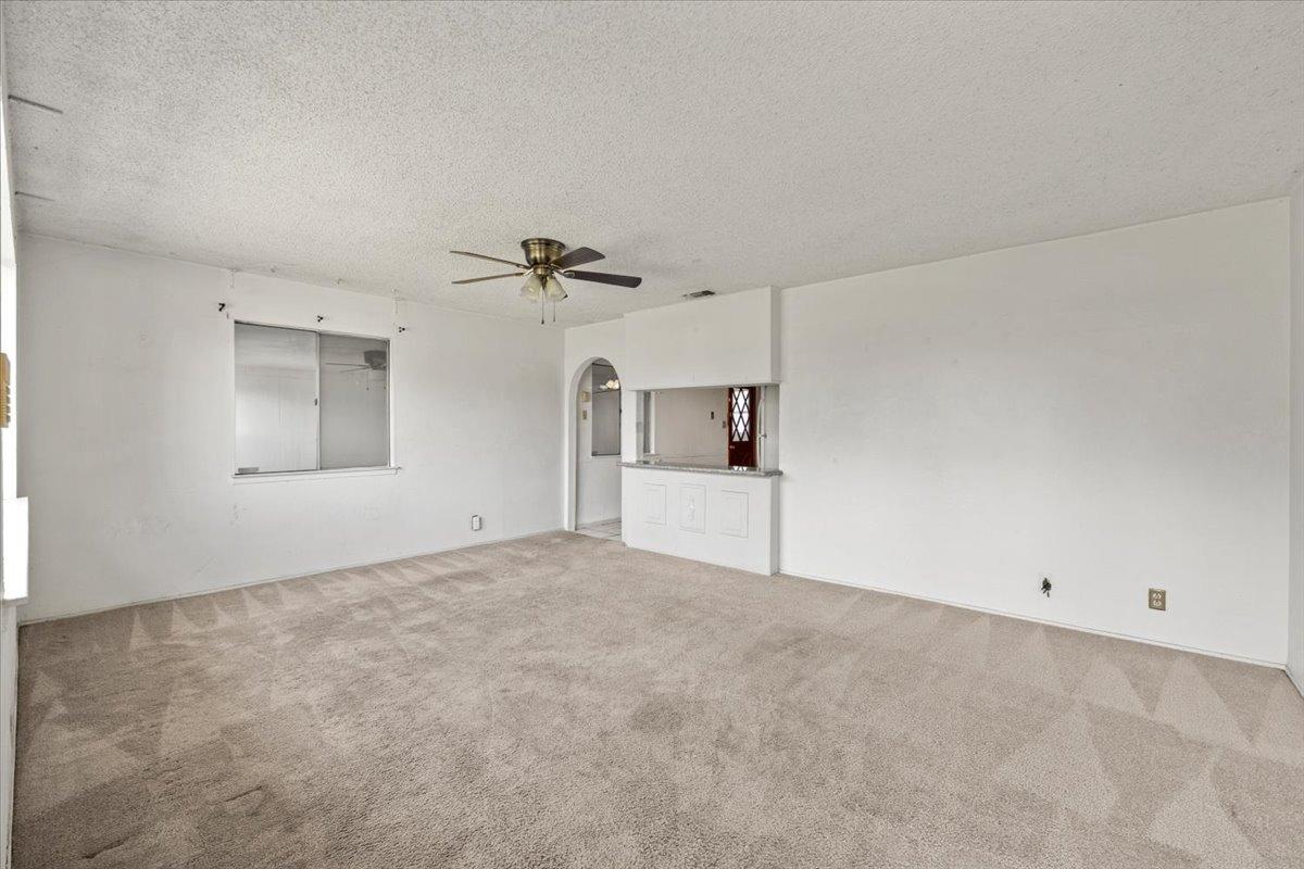 6545 W 6th Street