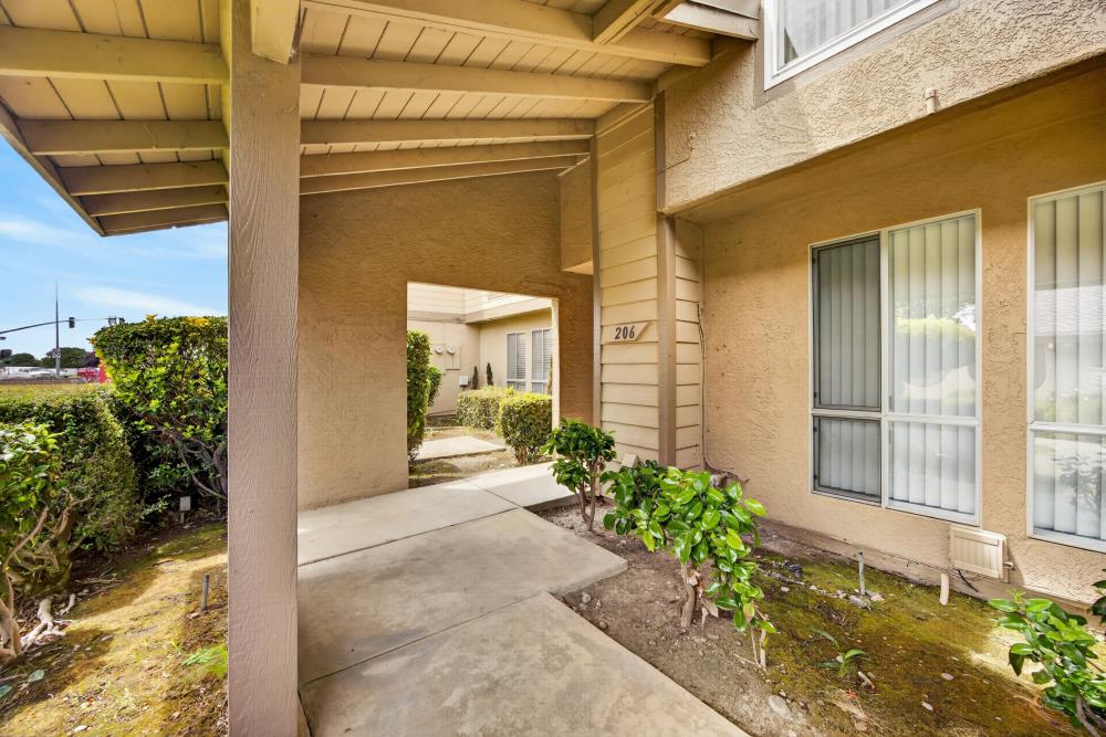 206 Touchstone Place