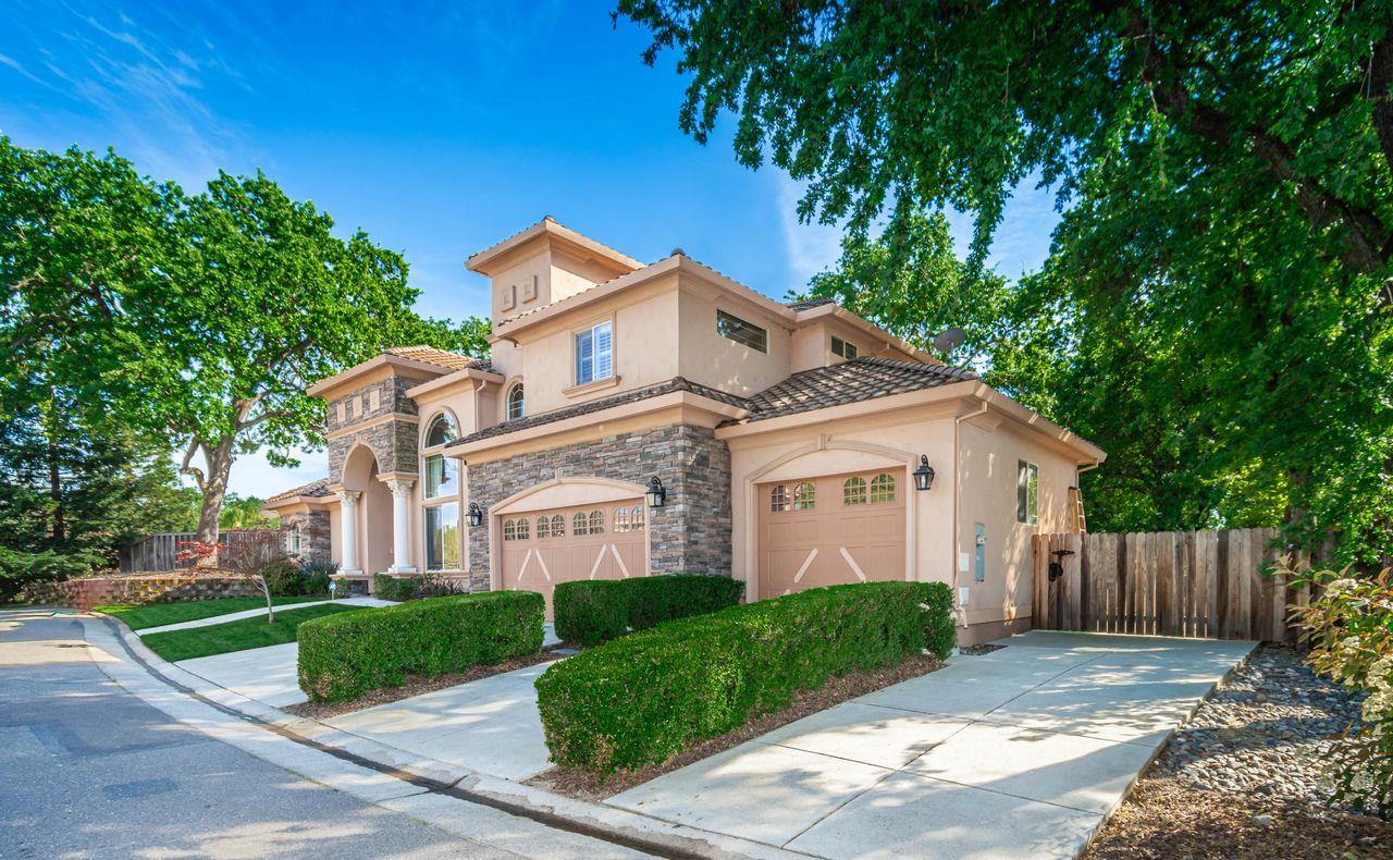 8430 Scenic Vista Way