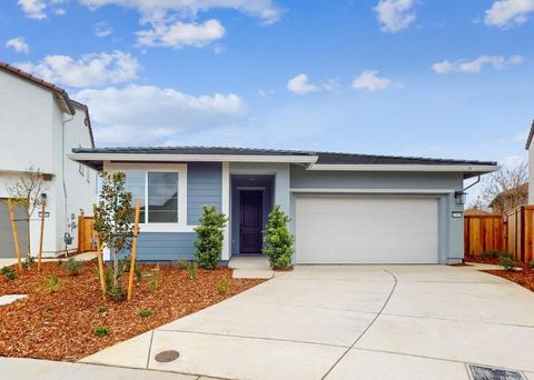 12024 Mircado Way Rancho Cordova CA 95742